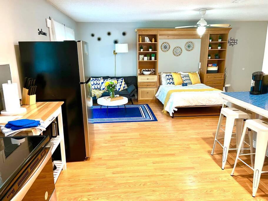 Town & Country Hideaway - 1Br/1Ba, 20 Min Famu/Fsu Apartment Tallahassee Bagian luar foto